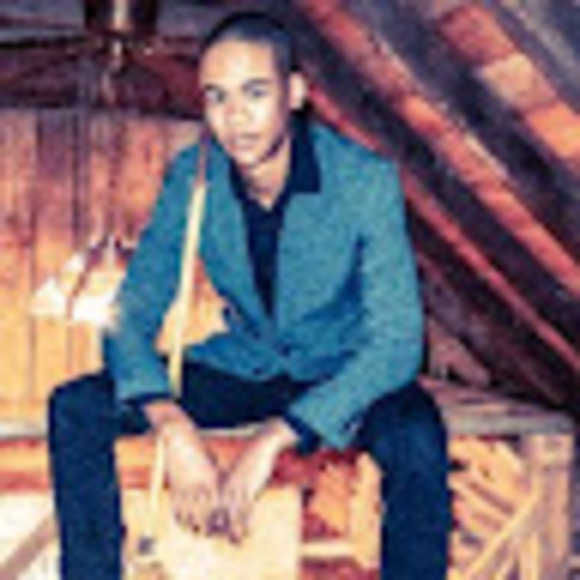 Profile Picture of Adin Hagans (@adinhagans) on Poshmark