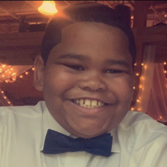 Profile Picture of Terrence Foster the beast (@terrencefost362) on Poshmark