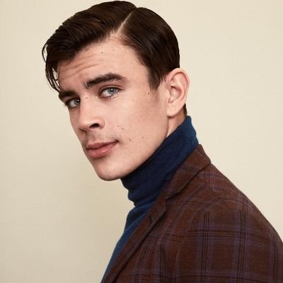 Profile Picture of Blue Lvs Emi. H (@adorehimena) on Twitter