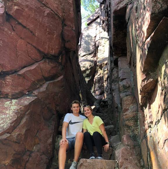 Profile Picture of Alexis Yaeger (@ayaeger) on Poshmark