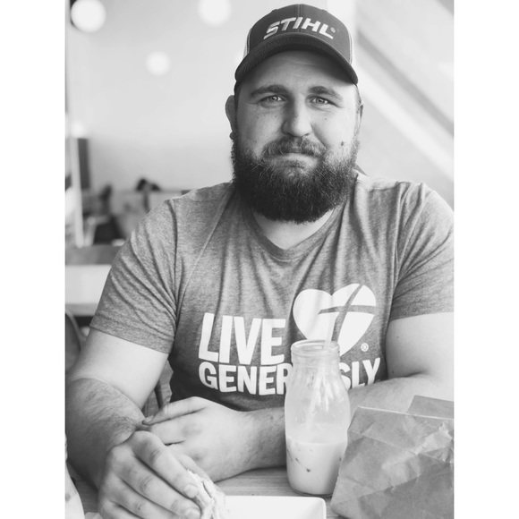 Profile Picture of Carl Conrad (@crazycarl723) on Poshmark