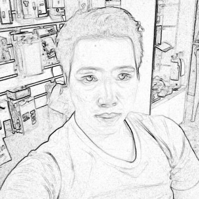 Profile Picture of Zaw Htoo (@zawhtoo1989) on Twitter