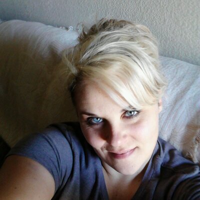 Profile Picture of Jennifer Mathis (@mathisfamilyluv) on Twitter