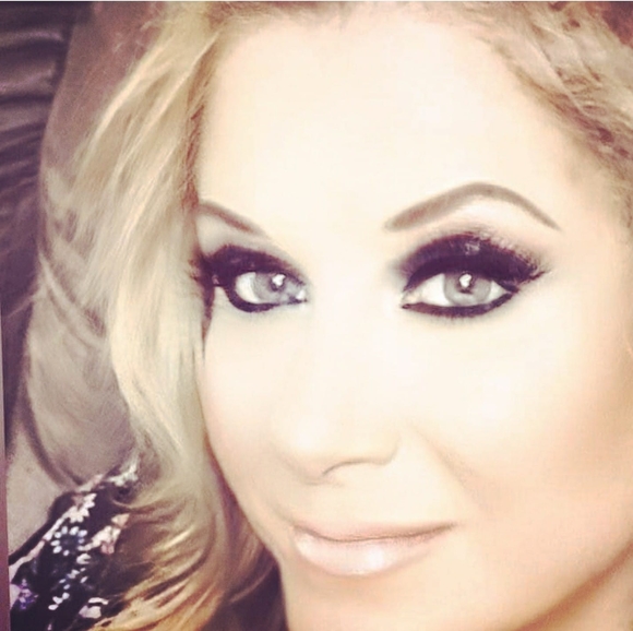 Profile Picture of Jennifer Barsano (@jbarsano67) on Poshmark