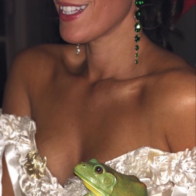 Profile Picture of Hanna Darwish Davies (@DaviesDarwish) on Twitter