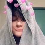 Profile Picture of James the llama king (@james.sarson) on Instagram