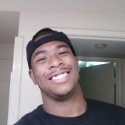 Profile Picture of Antwan Marshal (@ShadoeakadrT) on Twitter