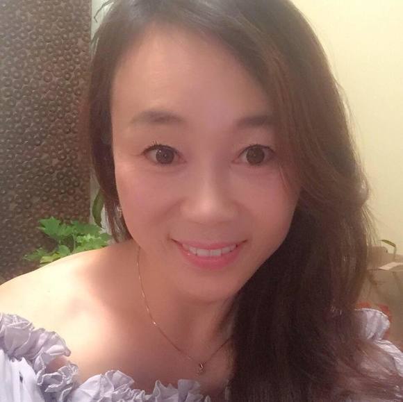 Profile Picture of Tori Lee (@torilee1224) on Poshmark