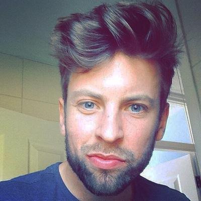 Profile Picture of Philip Baker (@pbakes224) on Twitter