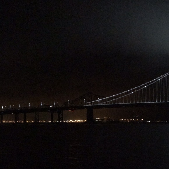 Profile Picture of Hazel De guzman (@krystalismmm) on Poshmark