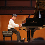 Profile Picture of Felix Zhang (@FelixZpiano) on Youtube