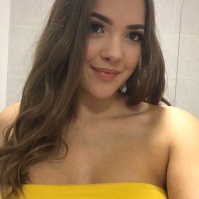 Profile Picture of Ferne (@ferne_jones) on Twitter