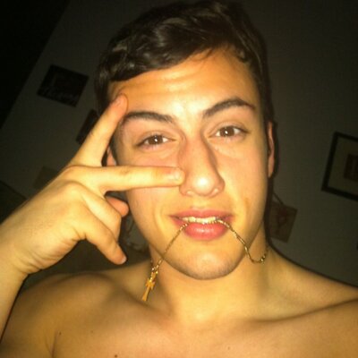 Profile Picture of Nick Stanfield (@doggydareya) on Twitter