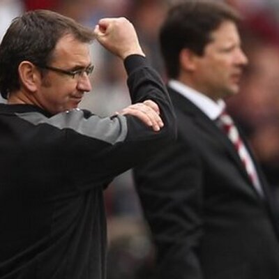 Profile Picture of Pat Fenlon (@PatFenlol) on Twitter
