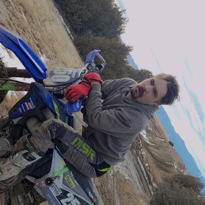 Profile Picture of Scott Glennen (@scottglennen) on Tiktok