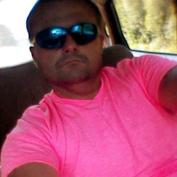 Profile Picture of Lloyd Hunter (@lloydhunter980) on Poshmark