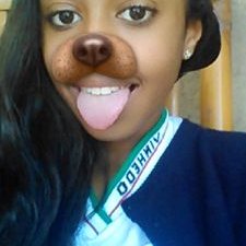 Profile Picture of Julia Corrêa (@juliacorrea188) on Twitter