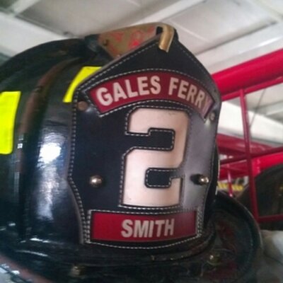 Profile Picture of Jeff Smith (@Eng21ine1980) on Twitter