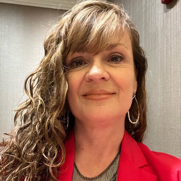 Profile Picture of Isabelle Clingan (@labellebelge) on Poshmark