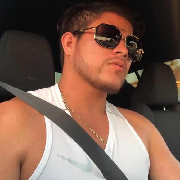 Profile Picture of Jason melendez Melendez (@amber0710) on Poshmark