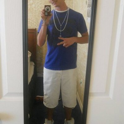 Profile Picture of Christopher Cuzdey (@ChrisCuzdey) on Twitter