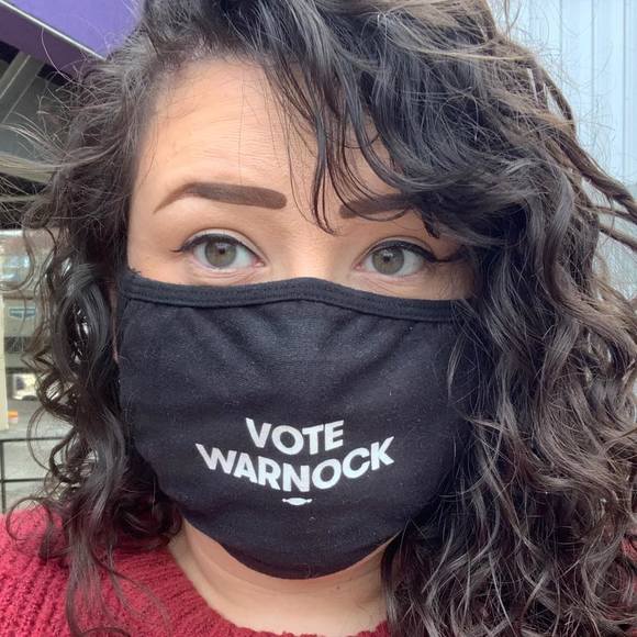 Jade Wagner - Poshmark Profile Picture of Jade Wagner (@jadewagner) on Poshmark