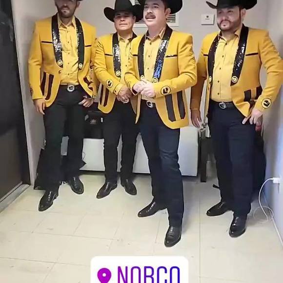 Profile Picture of Alfredo González gonzález (@freditucanes) on Poshmark