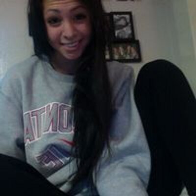 Profile Picture of Krystal Savage (@KrystalSavage8) on Twitter