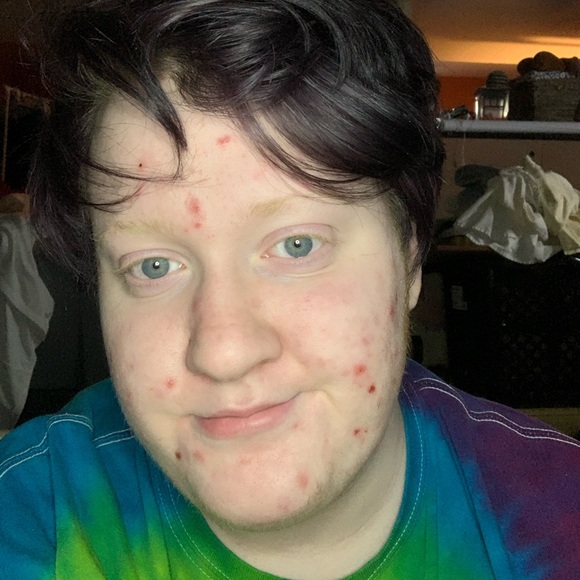Profile Picture of Matthew Barry (@stonyclouis) on Poshmark