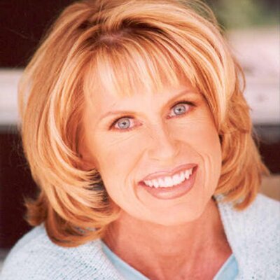 Profile Picture of Deborah DeVries (@debd2755) on Twitter