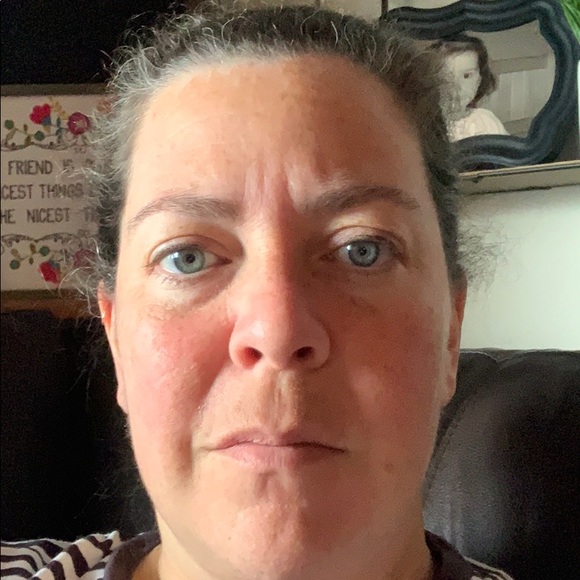 Profile Picture of Marie-andrée Drolet (@madrolet) on Poshmark