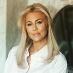 Profile Picture of Marie Baker (@mariebakerfinance) on Instagram