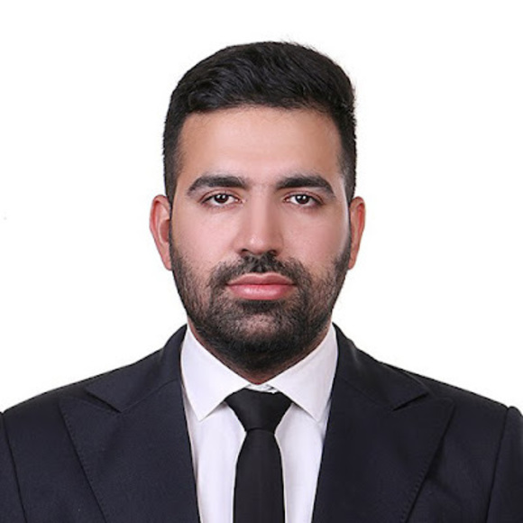 Profile Picture of Mohammad reza Mahdavizadeh (@mmahdavizadeh) on Poshmark