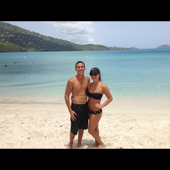 Adonis Magras - Poshmark Profile Picture of Adonis Magras (@amagras) on Poshmark