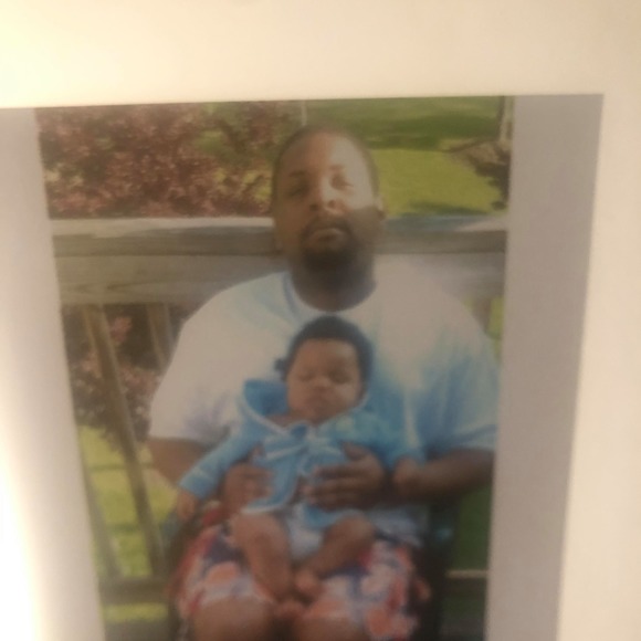 Profile Picture of Aaron Perkins (@winners1) on Poshmark
