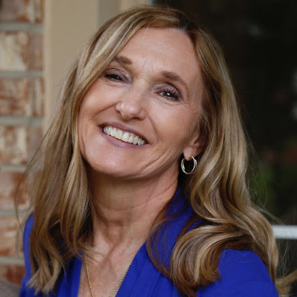 Profile Picture of Beverly kim Coker (@bkimcoker) on Poshmark