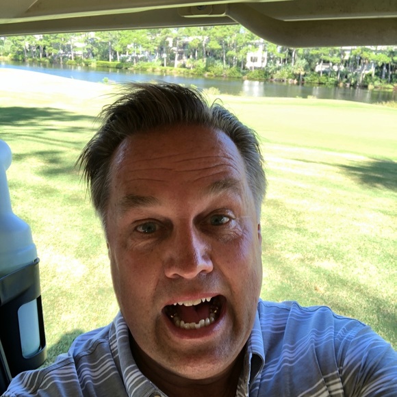 Profile Picture of William Rolander (@wrr12) on Poshmark