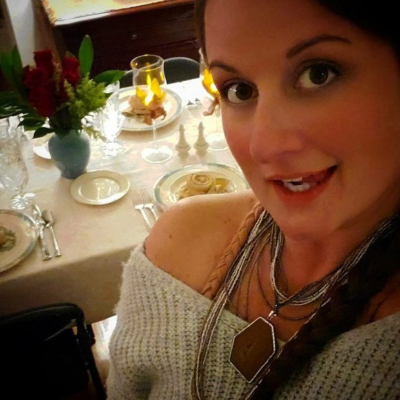 Profile Picture of Mary Mcclain (@mlmcclain85) on Poshmark