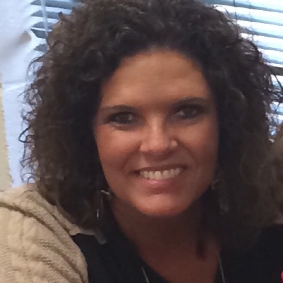 Profile Picture of Sabrina Mauldon (@mauldontide) on Poshmark