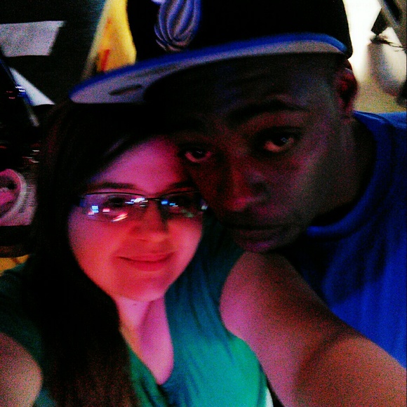 Profile Picture of Ashley Blacknell (@ablacknell) on Poshmark