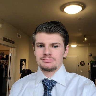 Profile Picture of Ryan (@RyanMSU21) on Twitter