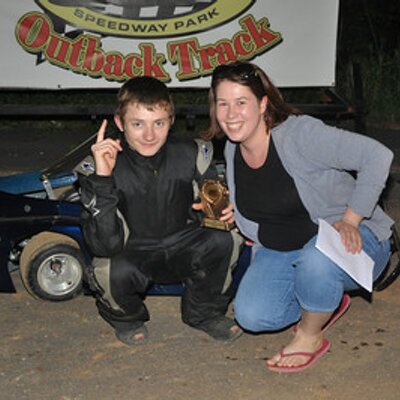 Profile Picture of Danielle Danner (@danidanner) on Twitter