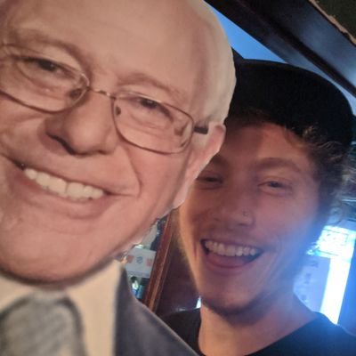 Profile Picture of Ben Eisenberg (@benny_eise) on Twitter