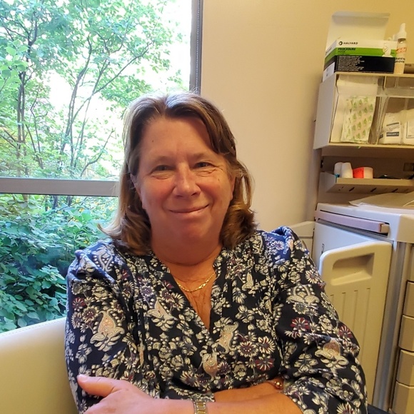 Profile Picture of Janet Bishop (@jbishop7707) on Poshmark