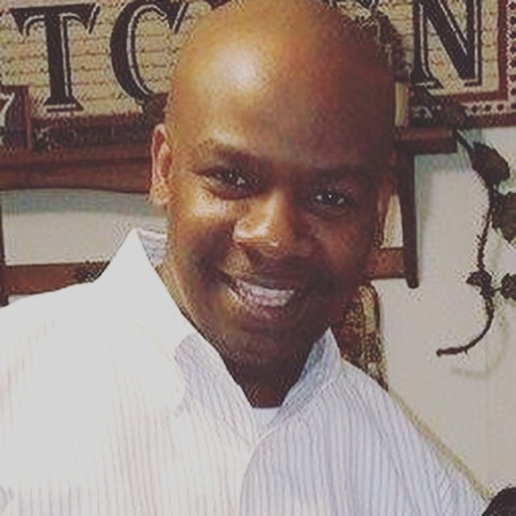 Profile Picture of Michael Kimball (@lilmike103175) on Poshmark