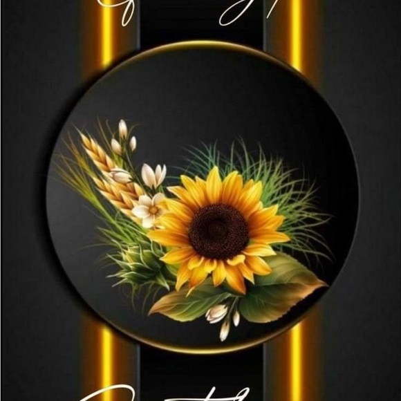 Profile Picture of Maria Belfiore (@mariab568) on Poshmark