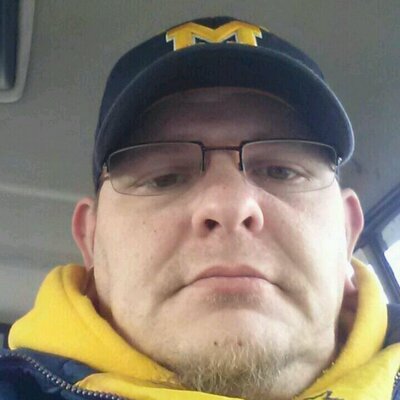 Profile Picture of Joseph Brockett (@brockett88) on Twitter