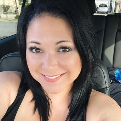 Profile Picture of Stacy Pyle (@stacykpyle) on Twitter