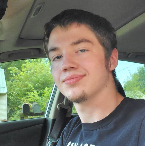 Profile Picture of Stephen Jackson (@gelee98761) on Poshmark