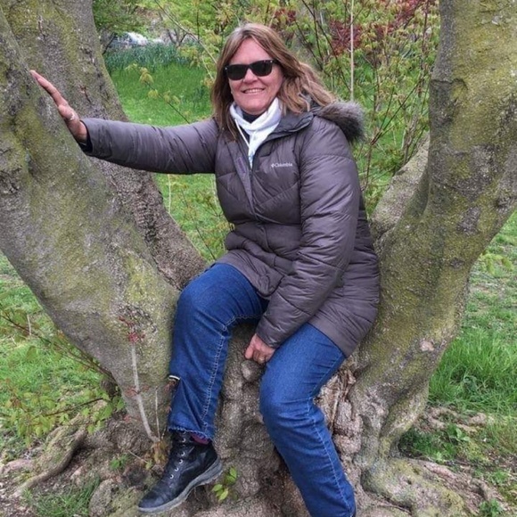 Profile Picture of Colleen Bellezza (@bellezzacolleen) on Poshmark